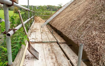 advantages of Long Duckmanton thatch roofing